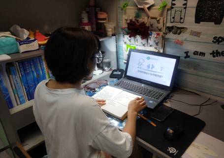 0qjm_image002 0qjm_image002