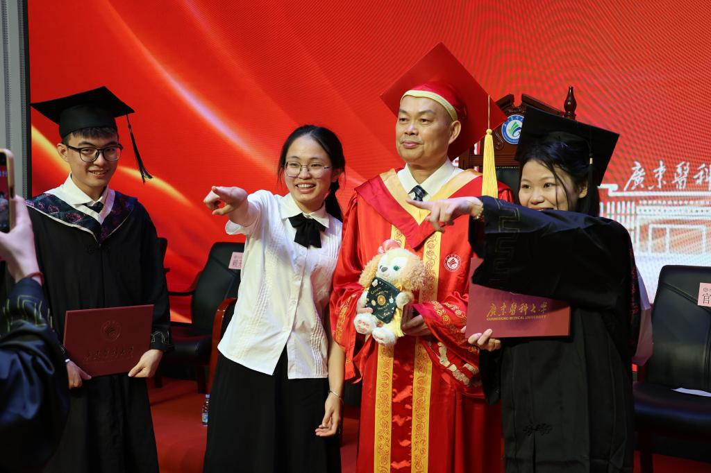 12072075A9F840B8975B22A9891_697EBA00_17383 12072075A9F840B8975B22A9891_697EBA00_17383