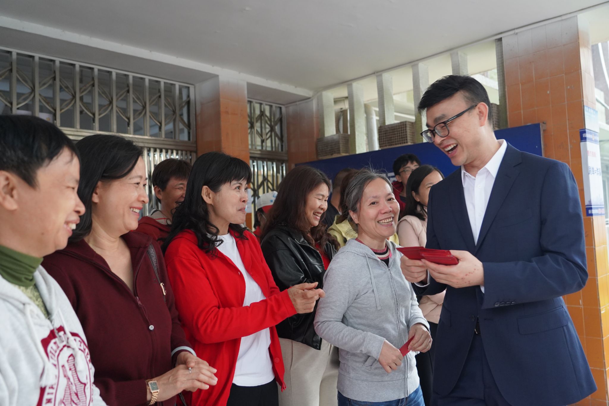 05350458643CB6434A81B70CA8B_3682B6E6_402DD