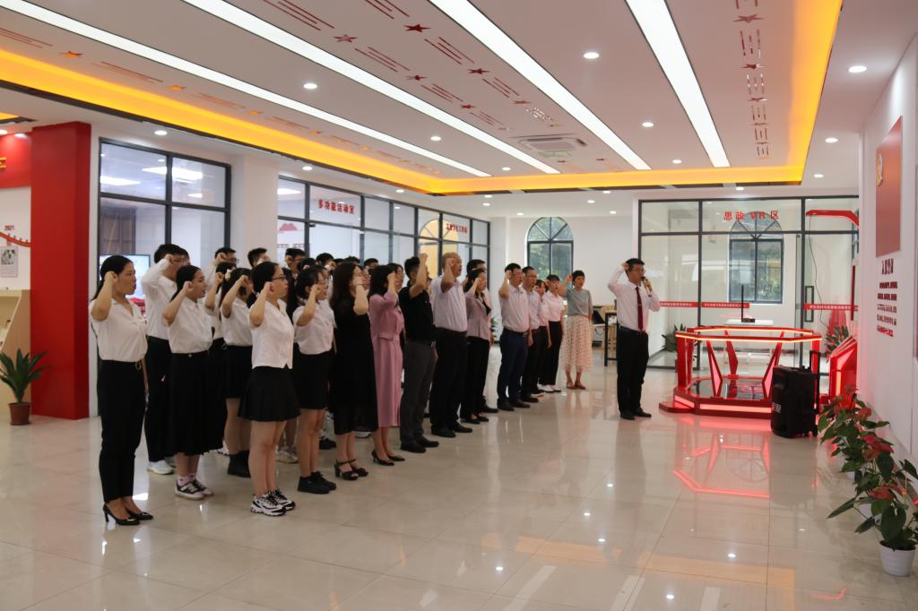 FFB6423AE450FAB47685EF956F1_878078CA_16300