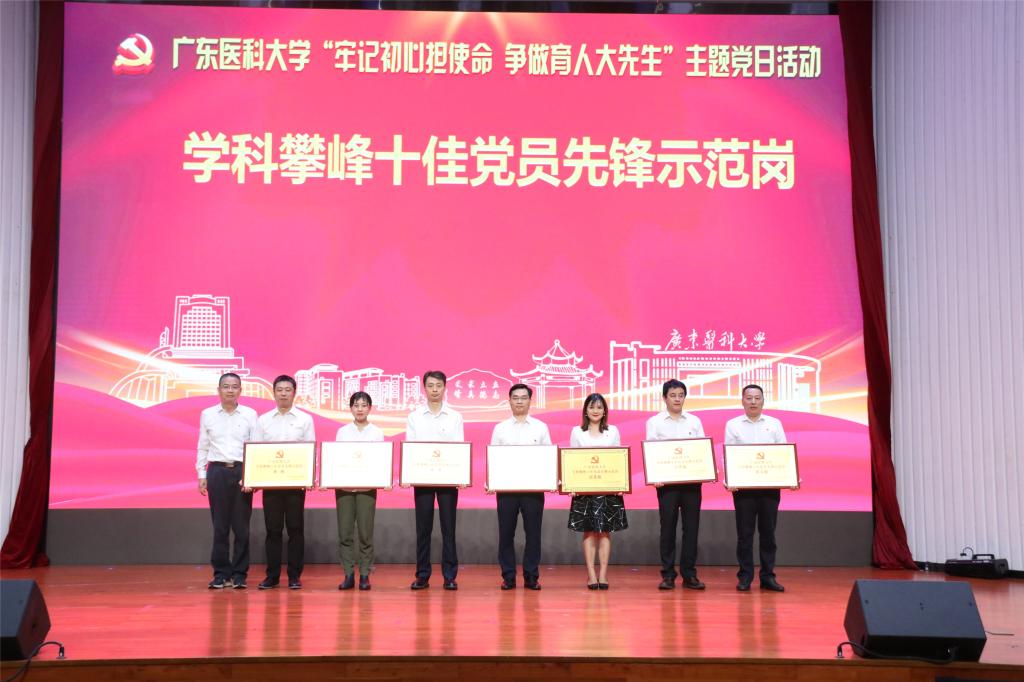 B75CF09D54542F5986578F58145_AE12AB2E_155C7