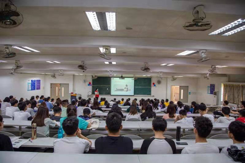 30BBBAED6F85A67B8D0FAFD26F8_86B381A3_FC2D