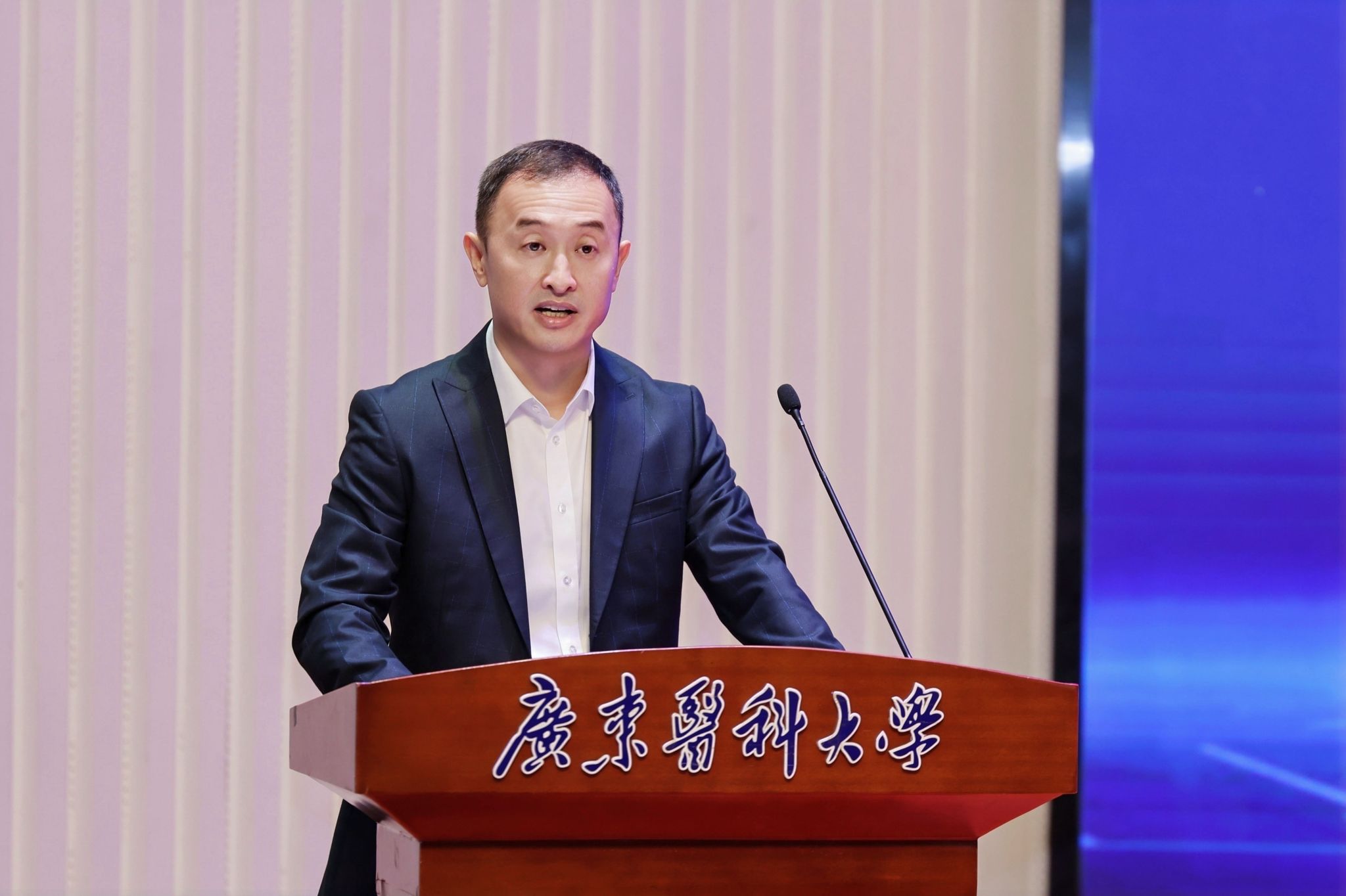 F66EB8CB9FECE22E18694099845_7098B999_2D1D1