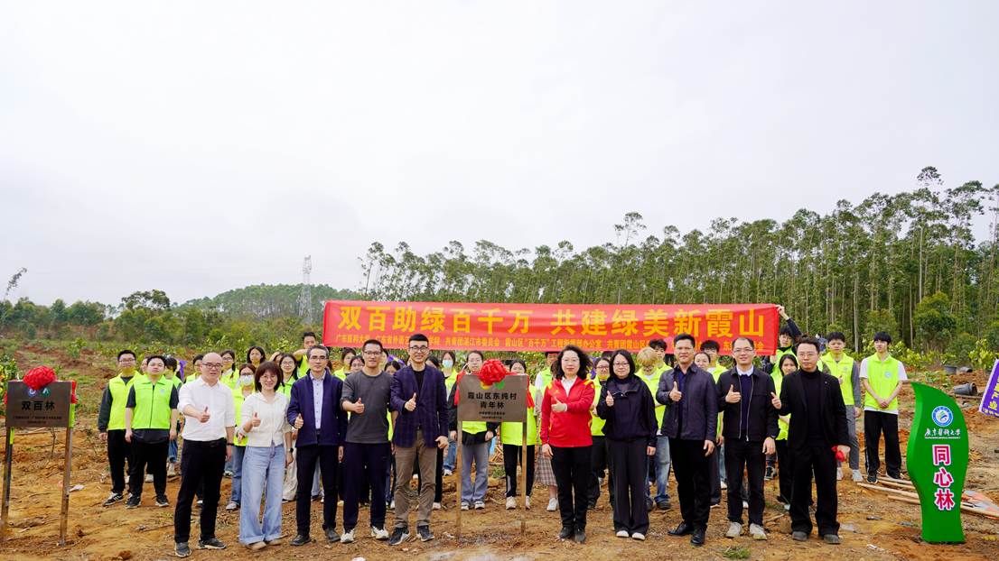 E52A089CE8C3B0F363EBB2F6090_D37C07F8_1F1C1 E52A089CE8C3B0F363EBB2F6090_D37C07F8_1F1C1