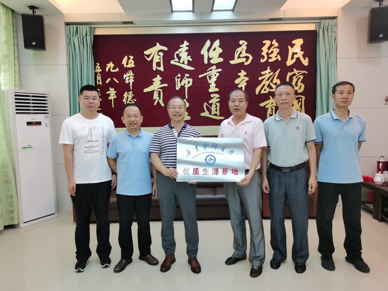 27B2BCEAFAAFF15724F9A36D285_6CEEF1FB_22035