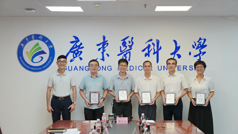 227D0D4ED947298DD1C7F1B7D18_D5E5311B_16148