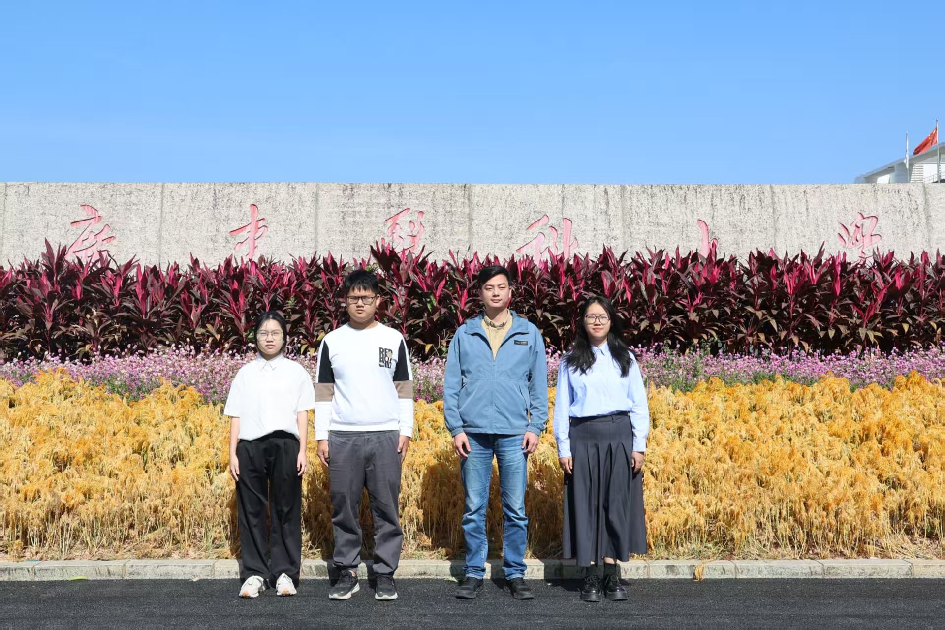 DDDB653E25BF7EEAF490E4FEA4A_80EAD0DF_6B22B