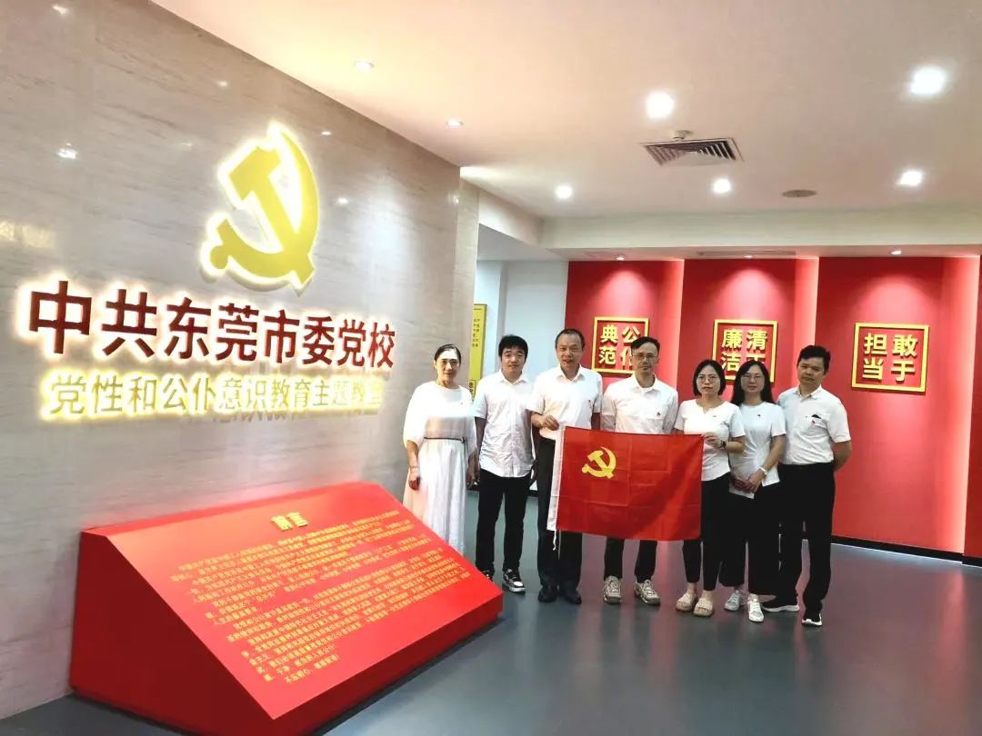 DEC1D416C97095781D30300345D_B64866F2_18C65.jpg?e= ͼƬ