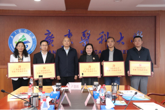 854C4B7951A27E2C7285D3822FF_9618506E_C89C3 854C4B7951A27E2C7285D3822FF_9618506E_C89C3