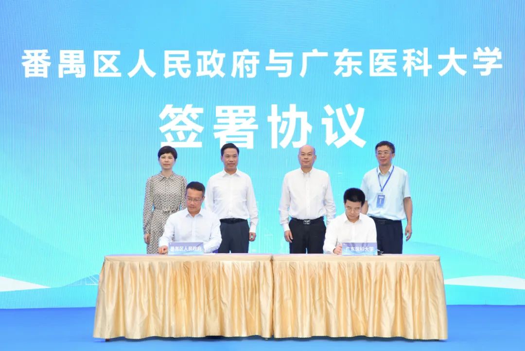 BE241C3AD17A78508FDB5172FDC_6E2C0986_18392.jpg?e= ͼƬ