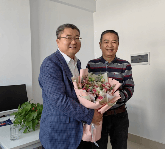 7DF993F09F4B643D8B952E450E7_EA0530BE_299EC