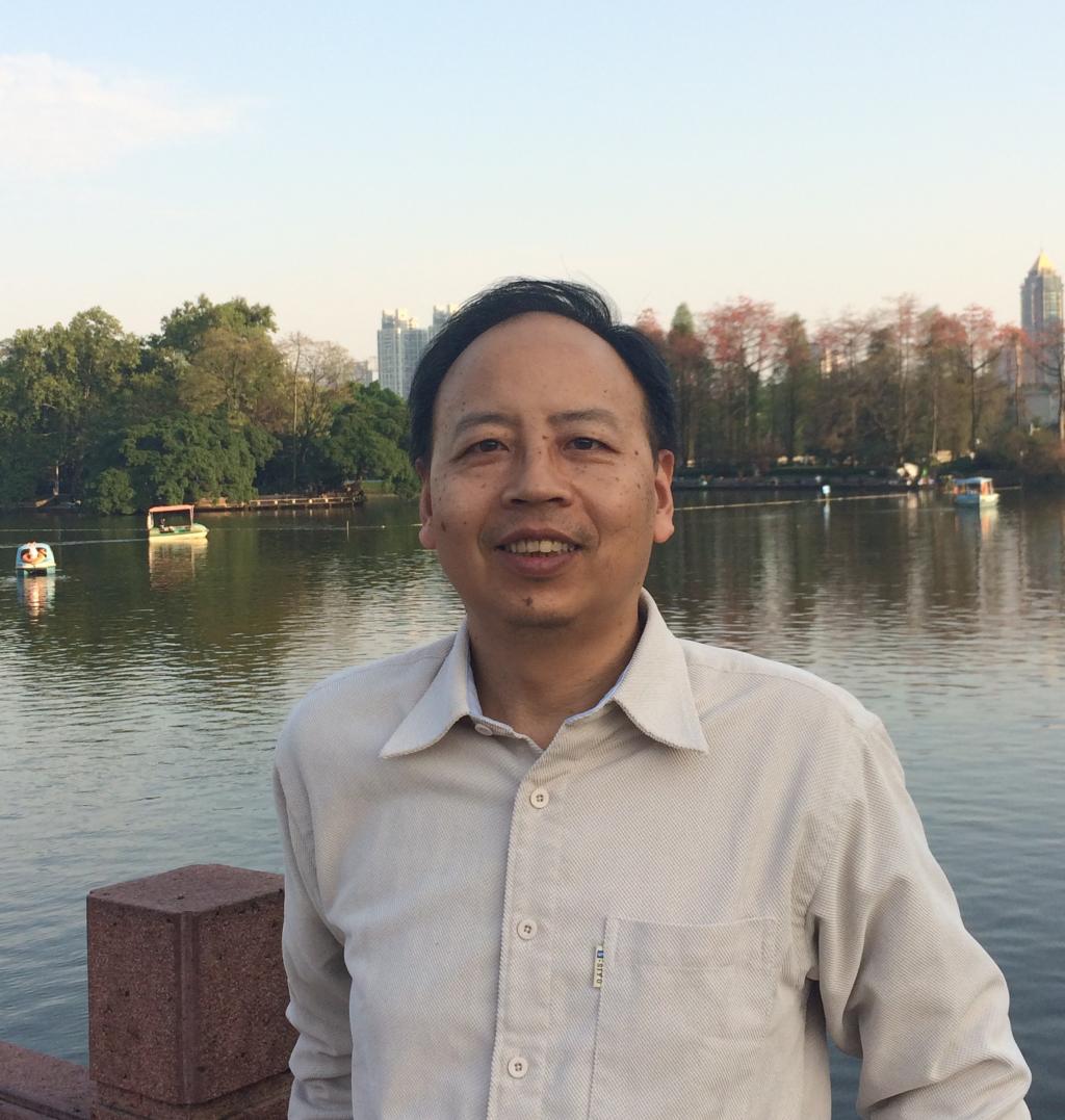 8D3383D105685AAEF8D2333EF37_3DE32305_1E4B0 8D3383D105685AAEF8D2333EF37_3DE32305_1E4B0