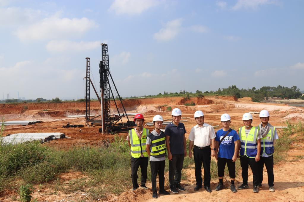 E164D892CCD6A0DC77895F613B8_E0638235_1ADB8