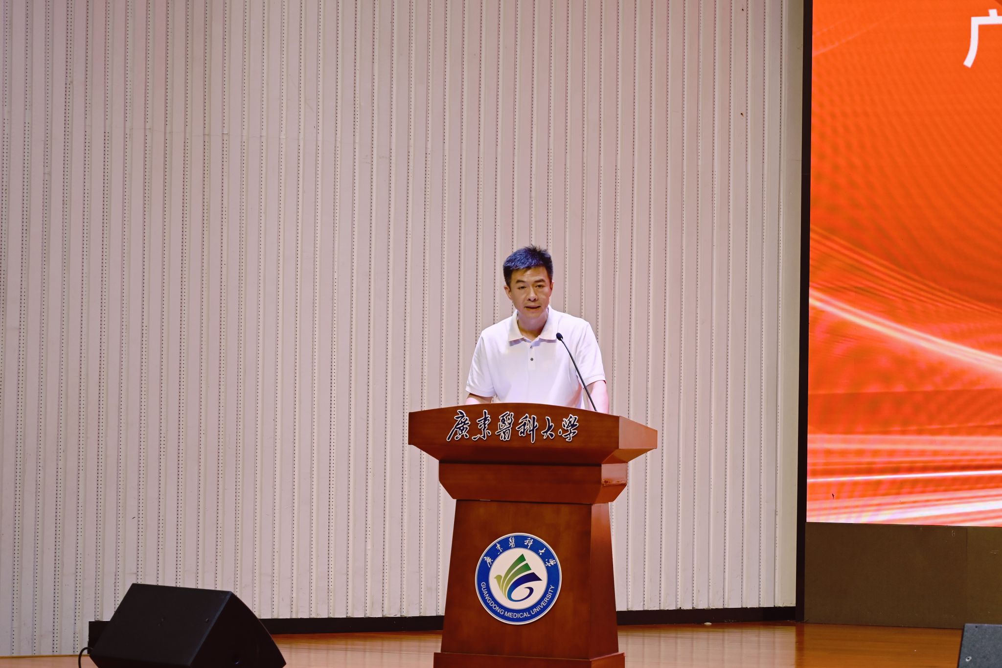 D983DDB631160304D9A3F0D93BB_FD44C307_50666