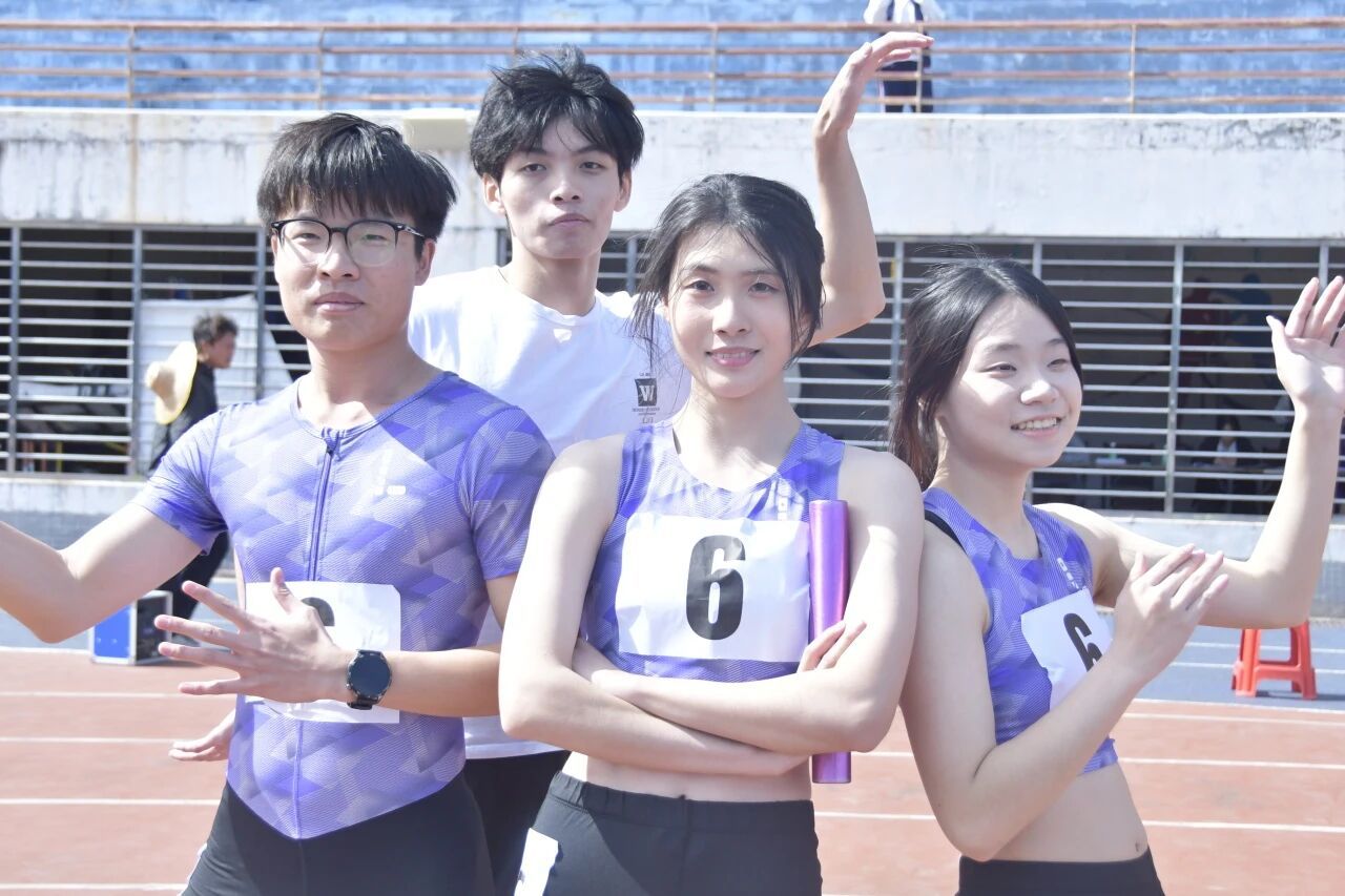 2F803D3B57BAFD4178C3F405CEB_3AE4B176_26773