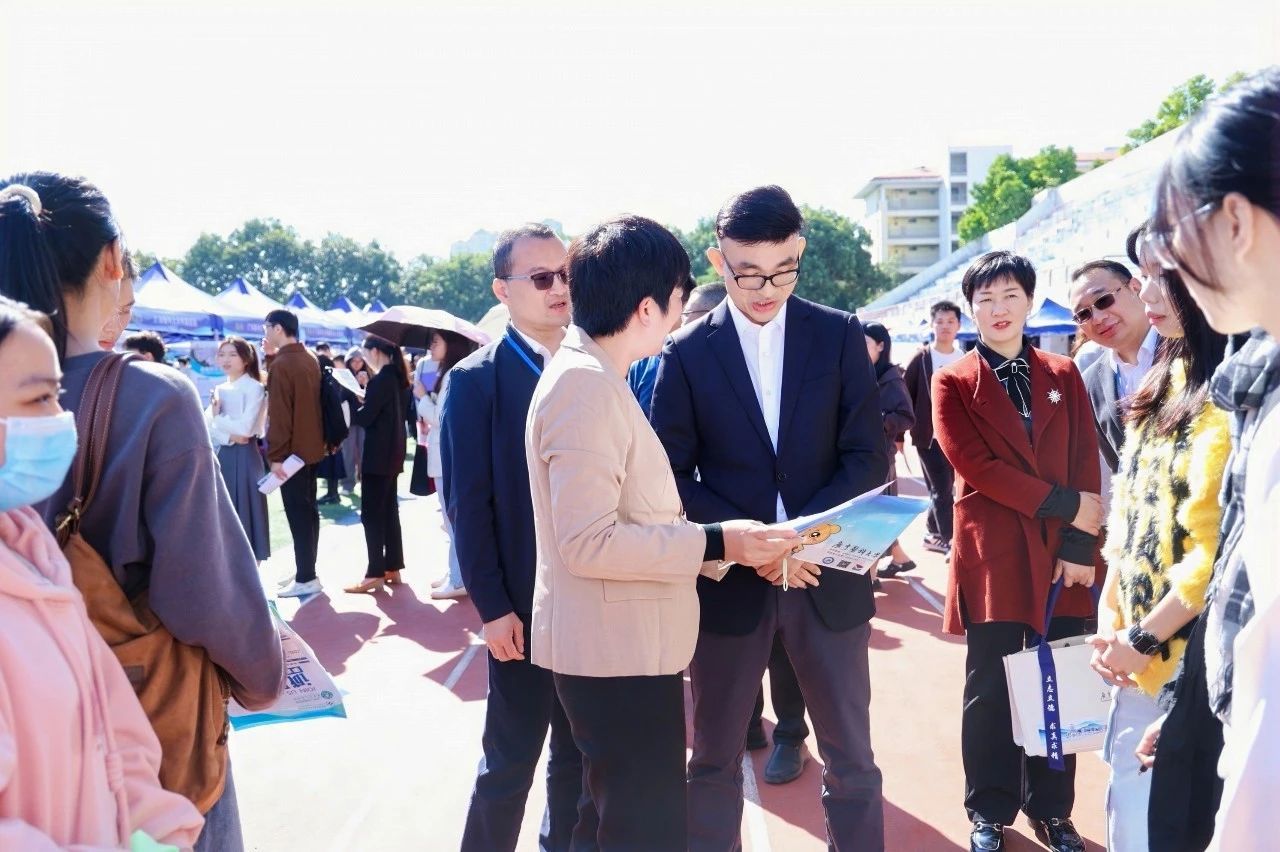 A8CA4AF3324AC6DDD6773F0D081_80ED601A_25FDF