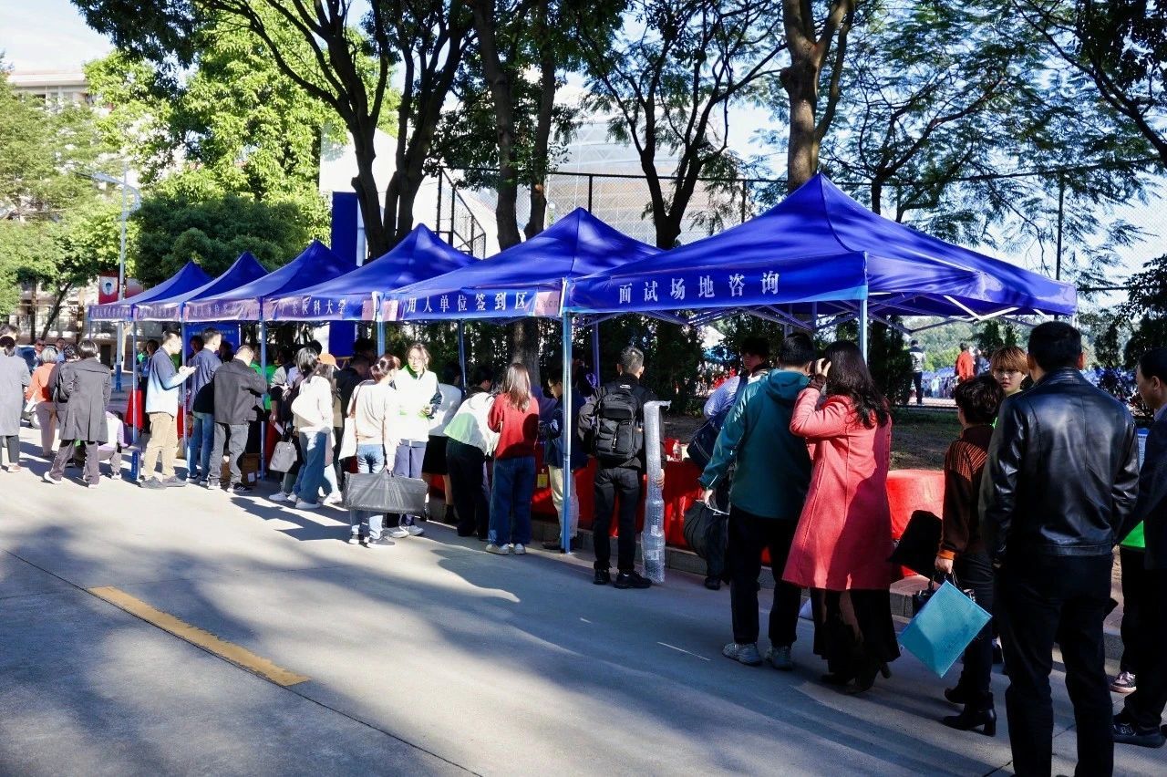 179418A7C634B5C0994119F3B7F_1BA0648B_4DF59