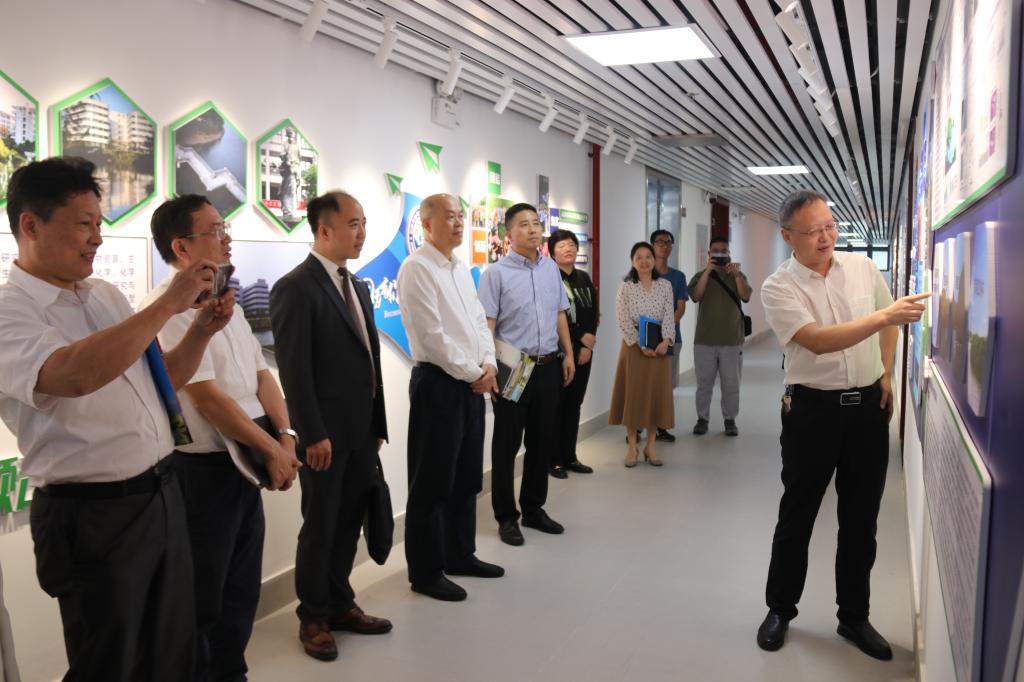 92156C6AAB0504234DB63AFB94A_DCCF0049_16F8A