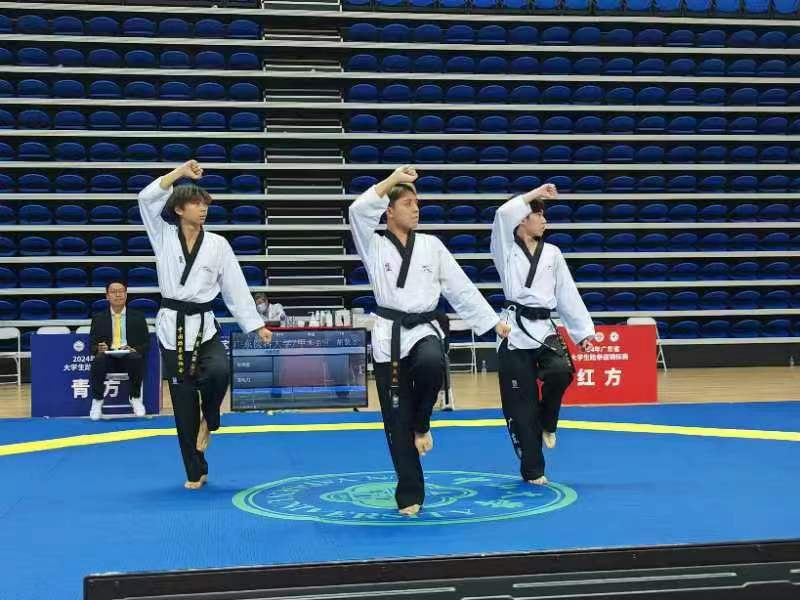 BAB5DAFCEF60A08144D7C6FAA07_4EFD8F6D_93613