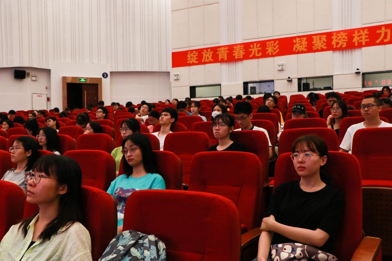 245B3A623DC9533F9038E1F4CAD_B306652E_598F6