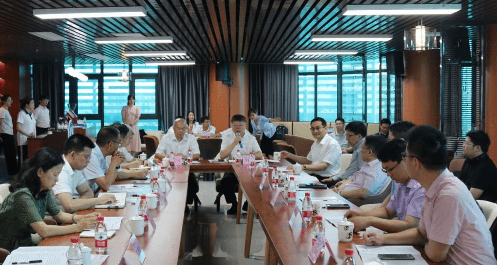 ED0E81B315E3756F17206D1A2A0_415DD639_18F81