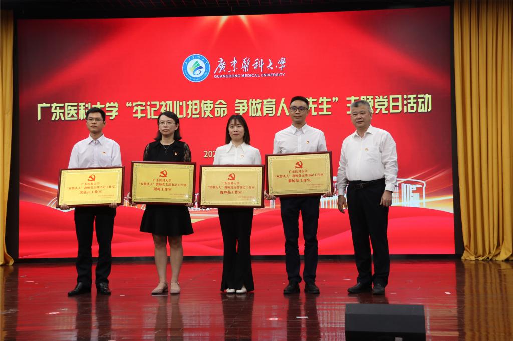 A3A13E805E90D83B51D2812A7C5_73FBB064_160CD