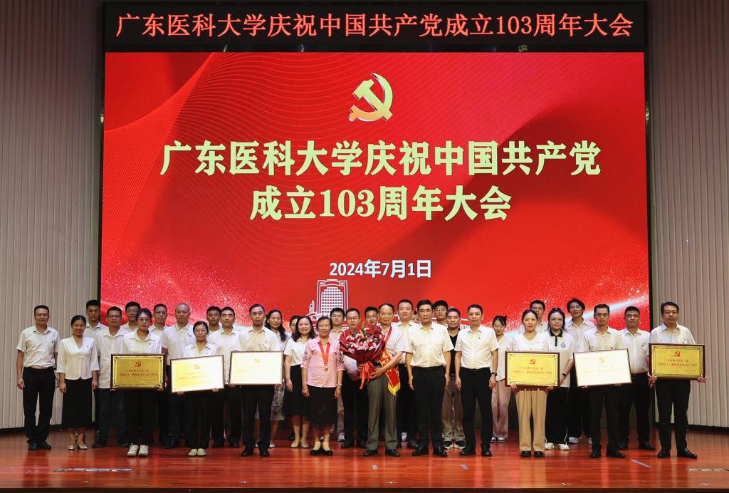 549F3B30215EC42DDD43777EDB9_15D41538_1D411 549F3B30215EC42DDD43777EDB9_15D41538_1D411