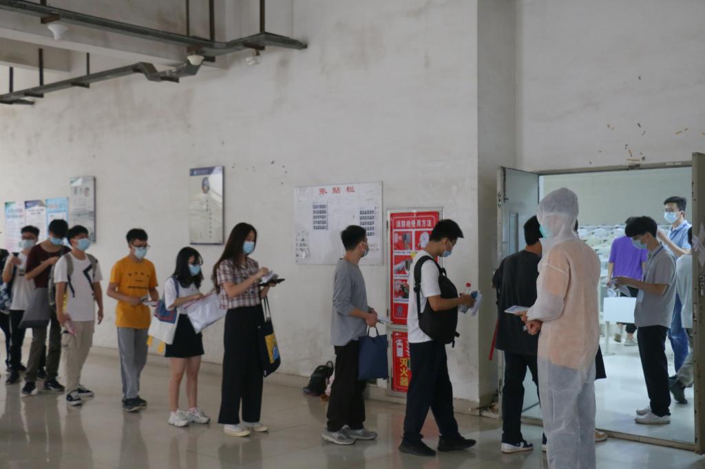 E1AEB80AE59CE0AE5098289F7A0_75E3F2D3_F94B