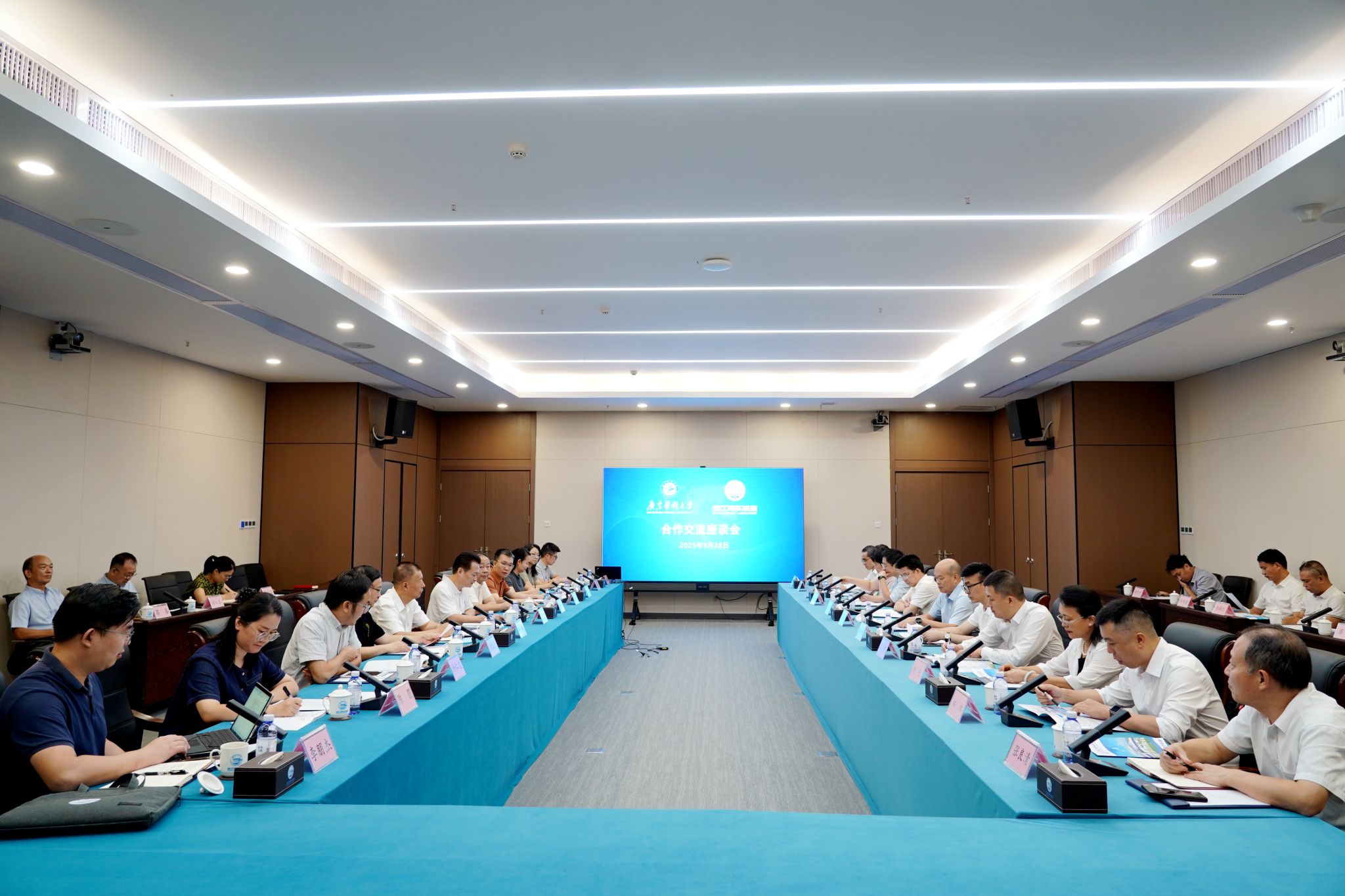 042E9B88F36DAE7FADDC641D1E7_EA3FE5BA_457AE