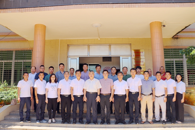 99FDCD74FA8EB2DD5EF001ACE1F_BB9EDDE5_5B40B