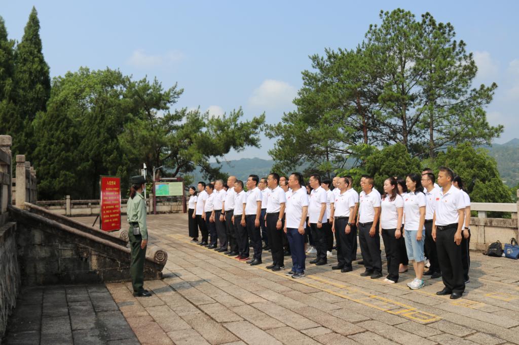 568905D30B8258E962613B228E5_4F34A945_1E075