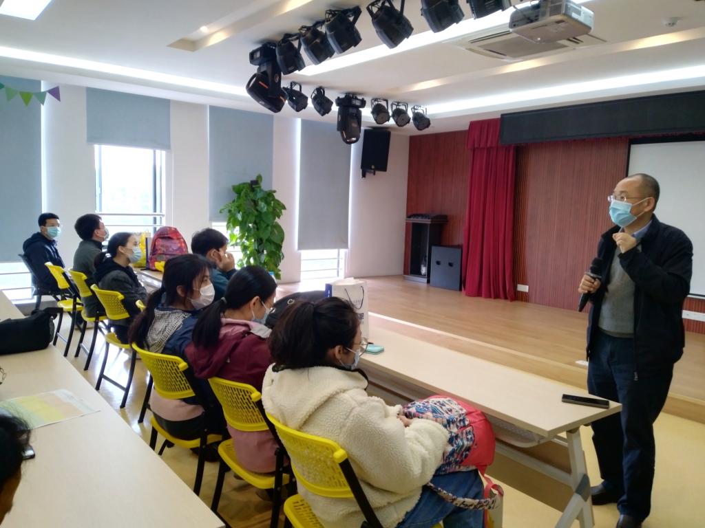 5B18CE1BFF07461937300AA1814_834DF9A2_1729E