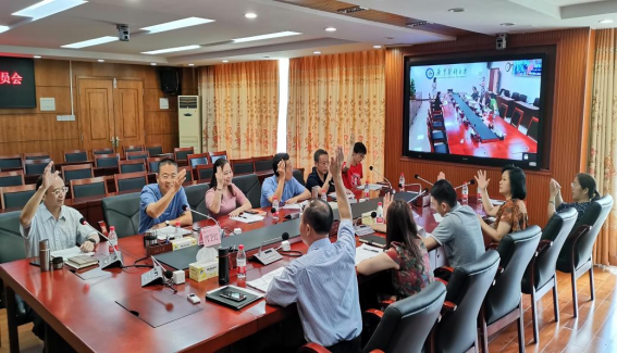 B9598FBAEDC352F4B30DE3CB216_07DA6447_B458B