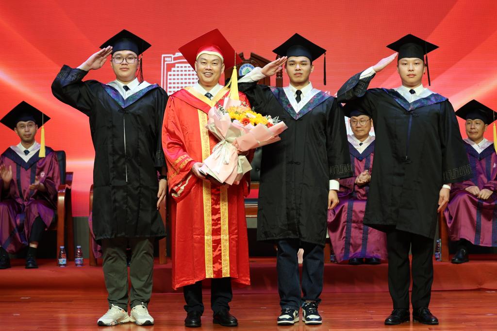 E8289348F038931BB11F1BB8612_0E682544_190B8 E8289348F038931BB11F1BB8612_0E682544_190B8