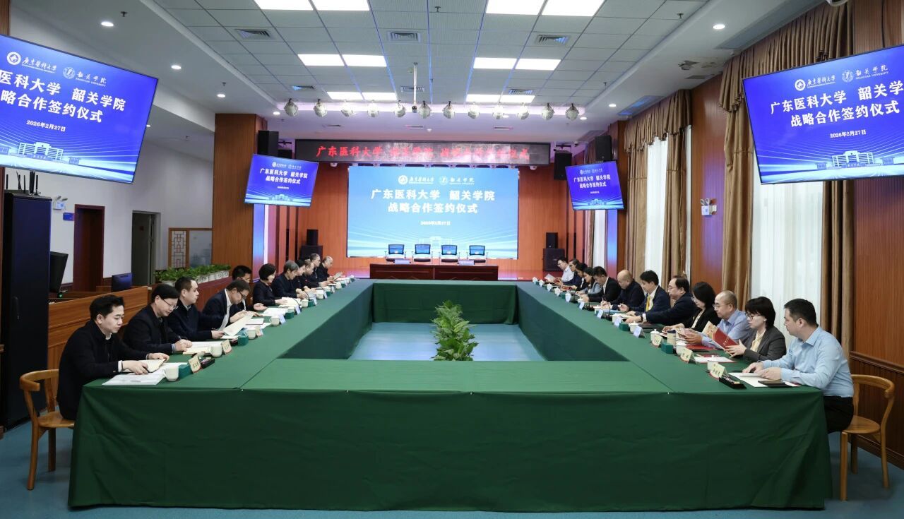 613C02F6E84D24FAF3B1C3C4D5A_00130FFC_2250F