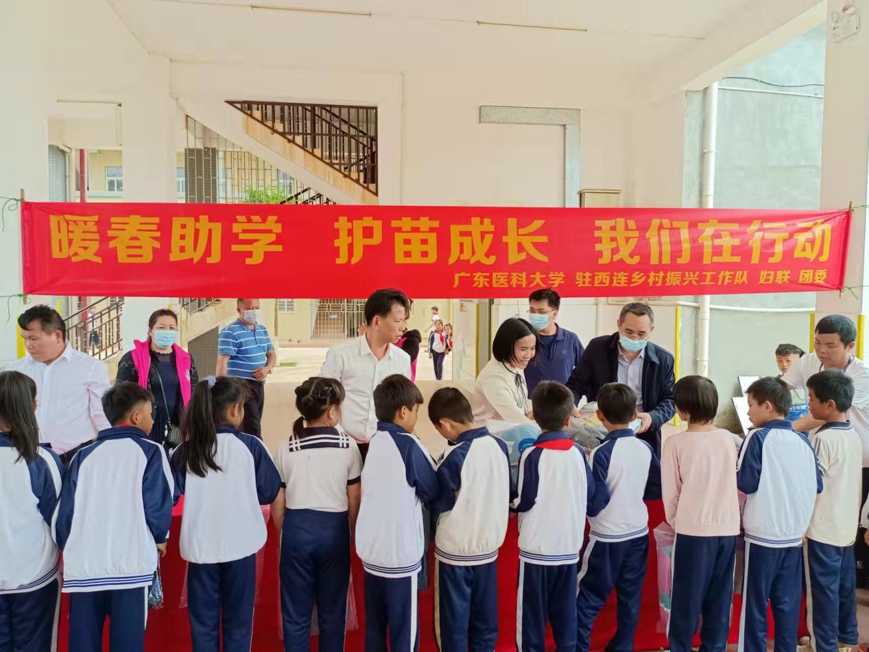 F2A5CCE6B4093D61F205B9B258D_1875DAB1_2420F F2A5CCE6B4093D61F205B9B258D_1875DAB1_2420F