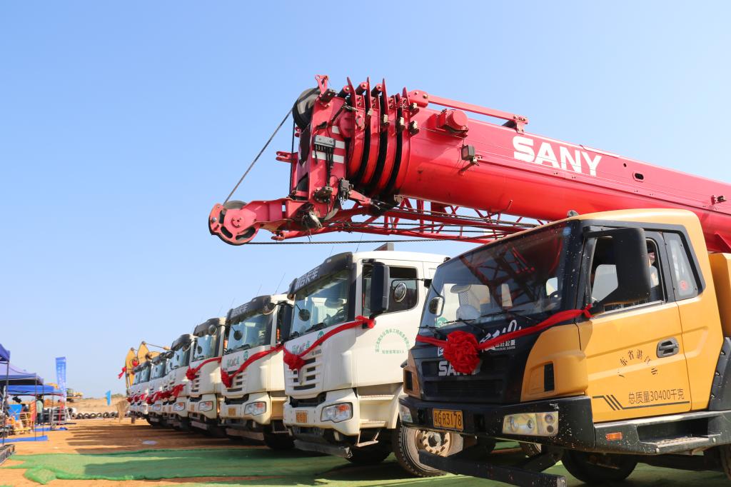 55DE7A92D0D97D32E70410AA0FF_DD0D064A_16DCD