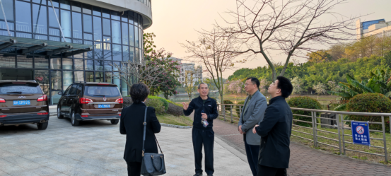 9407902587D5D29B390DC48B3FC_5A882601_86C4A