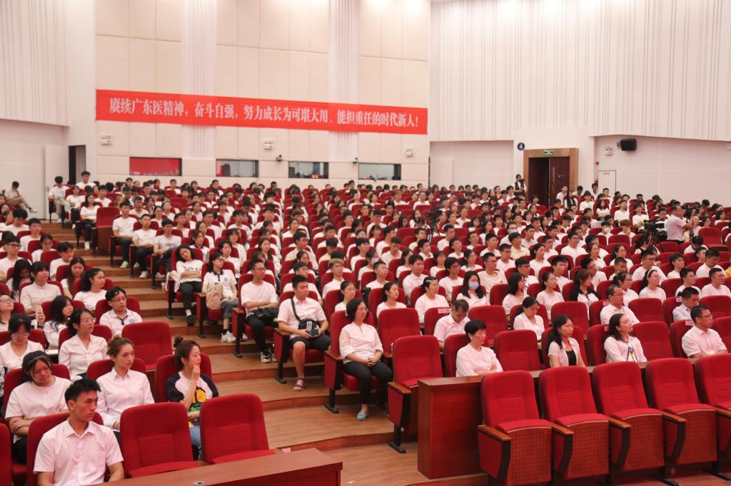 82CFC3DA71677A748E741F6C138_21152734_1C466