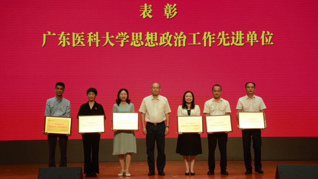 CE0623E2B99169DBBFE9ABB4C4B_BF6C5AE1_E0F6 CE0623E2B99169DBBFE9ABB4C4B_BF6C5AE1_E0F6