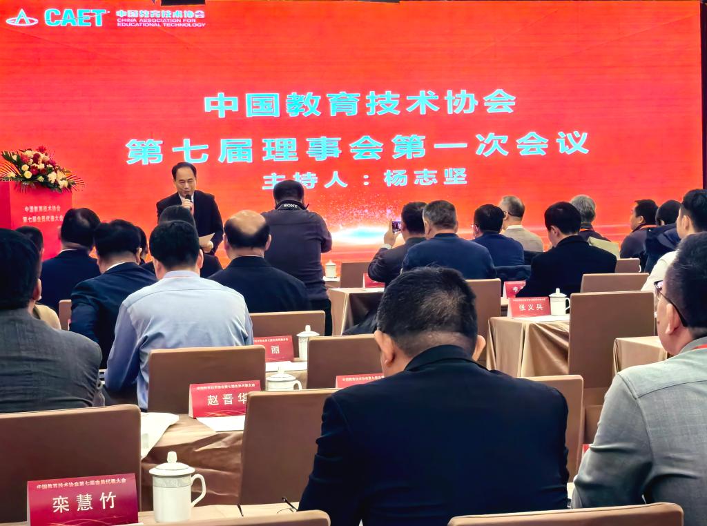 D766B1017D9B6C05A4035173BAC_0B72CFAD_19F98 D766B1017D9B6C05A4035173BAC_0B72CFAD_19F98