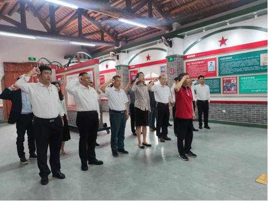 6AE12ADF58A73C30BE1FDDA61E3_17AE1166_2F185