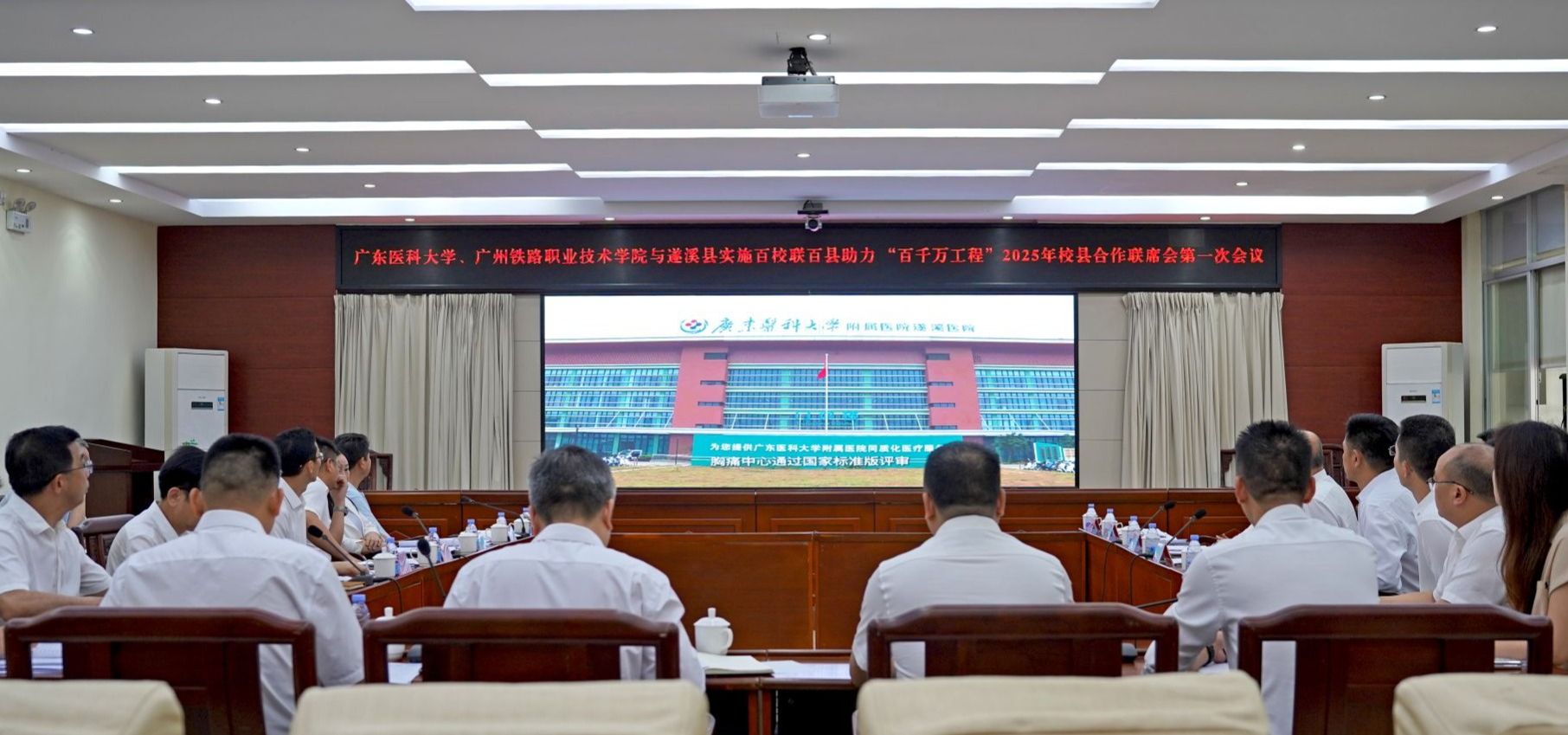 829B1F31CCA20B39D9FB3CDFC6B_59CE3215_2F2CA