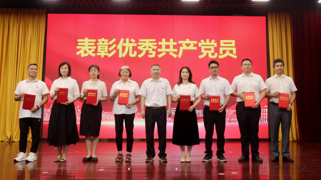 BDD1EE531034B5C95C2FD672739_6E657F2F_133DE BDD1EE531034B5C95C2FD672739_6E657F2F_133DE