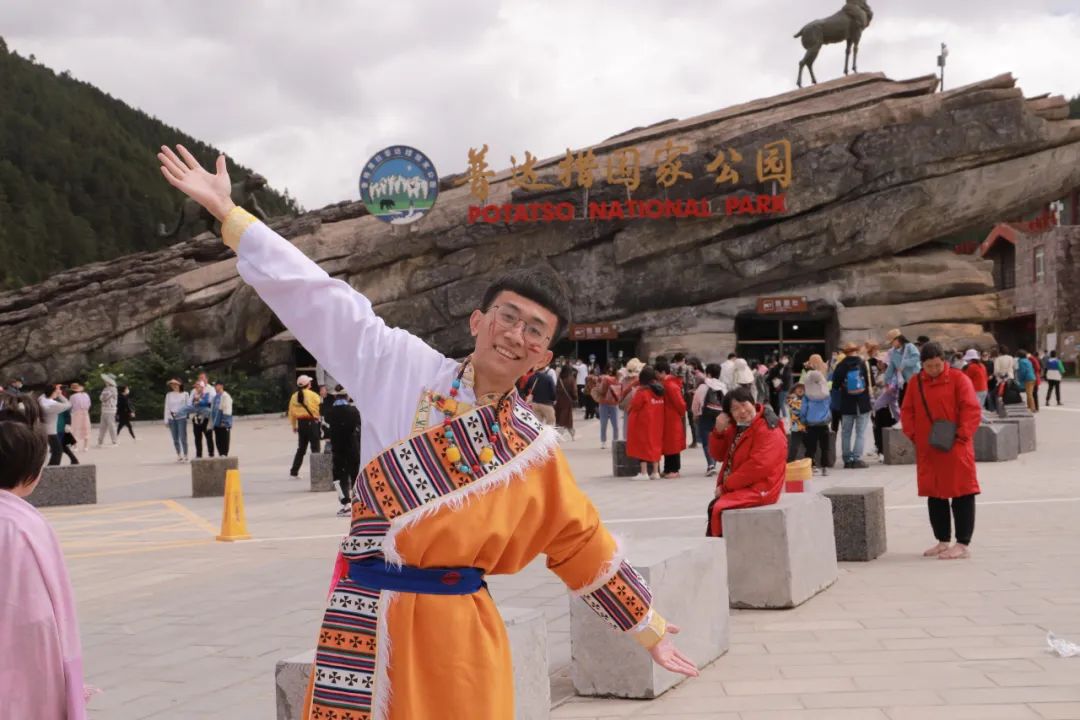 1B3C755E533E3B8C6EBD1956104_88267049_1AF8C