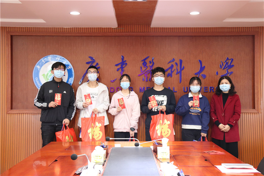 209018F0DC7B7695BE2B8C2042F_78EBC75E_2F843 209018F0DC7B7695BE2B8C2042F_78EBC75E_2F843