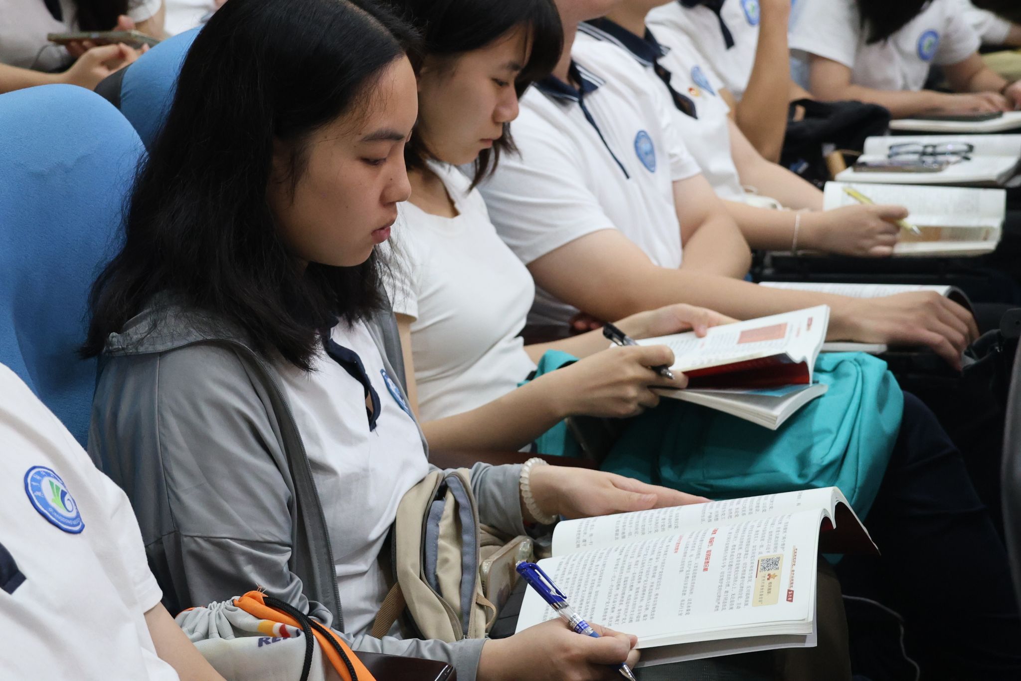 973A11DBB9467CDA8618B91275D_0EB8CD22_46DD5