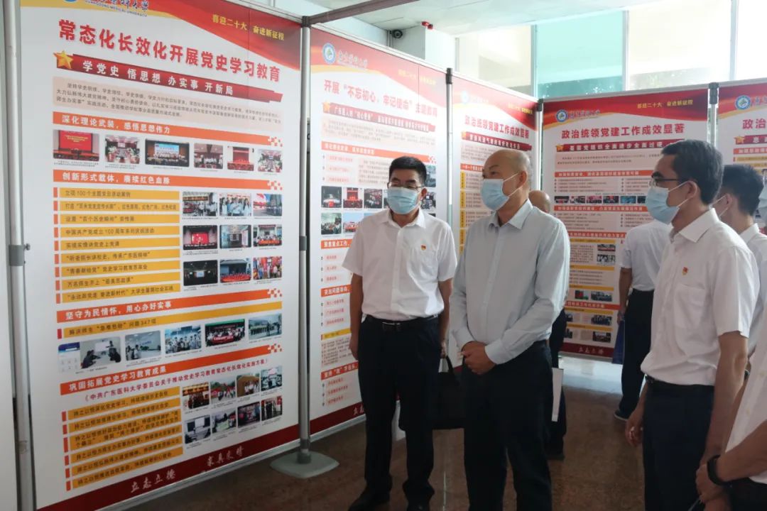 2ED58B4A0DEB39317A3448BA607_07189876_1CFDC