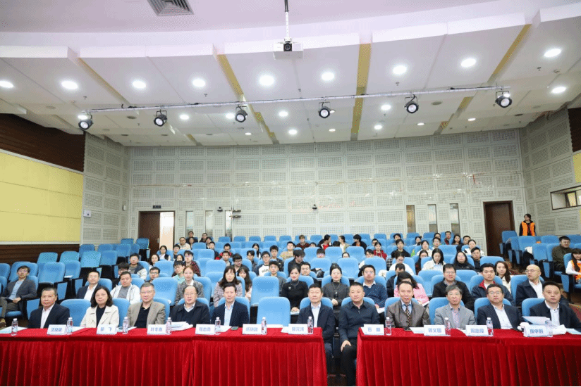 0EE160A20B5CC5E00B8F41EBC4A_4A1014AD_33104